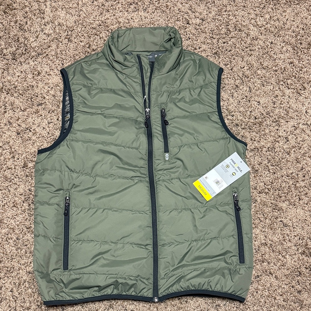 Free Country Men's Sage Green Quilted Vest